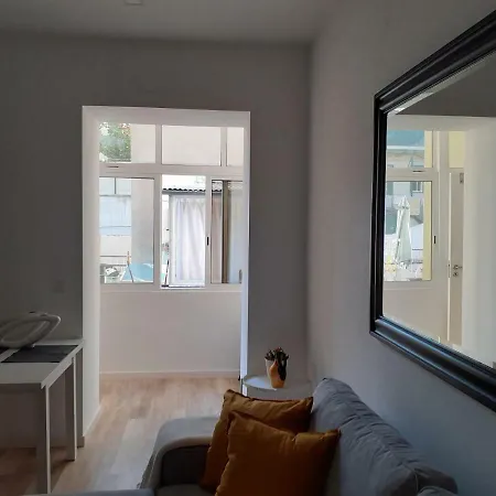 Cozy New In Arroios Apartment Lisbon