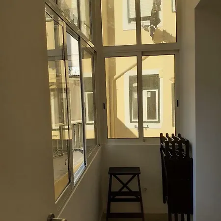 Cozy New In Arroios Apartment Lisbon